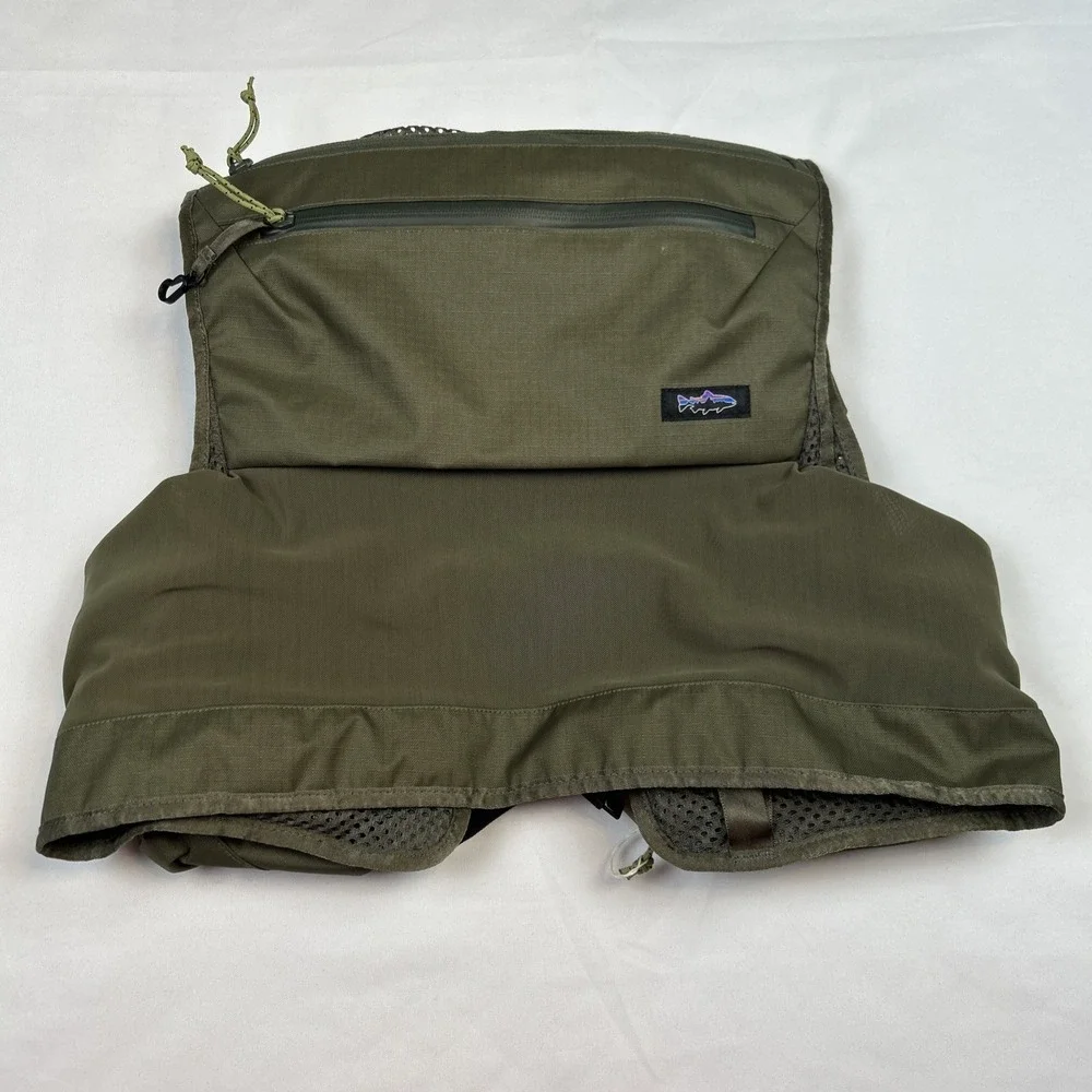 NWT Patagonia Stealth Pack Vest Basin Green Size XS/S Fly fishing Ripstop Patch